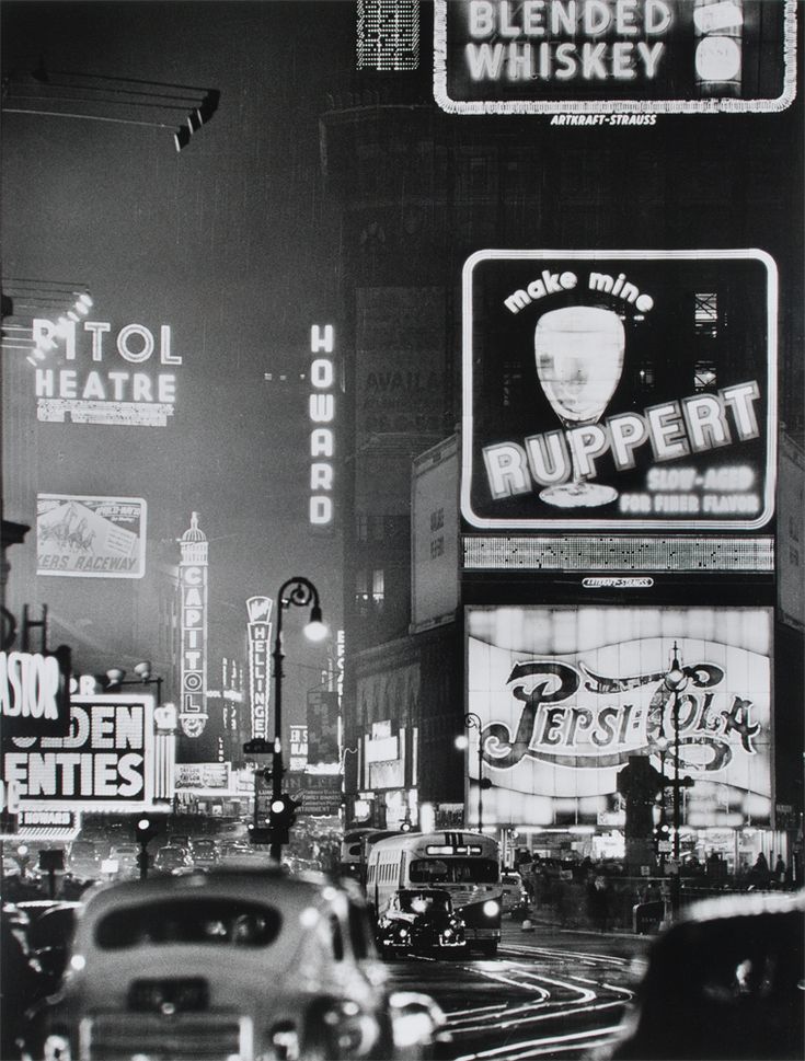 Times Square in New York gefotografeerd door Andreas Feininger